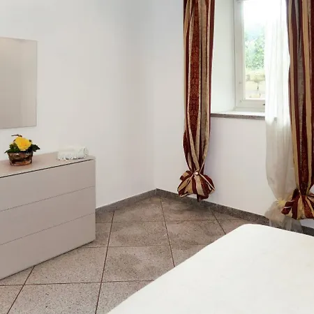 Residenz Il Belvedere 125s Apartment *