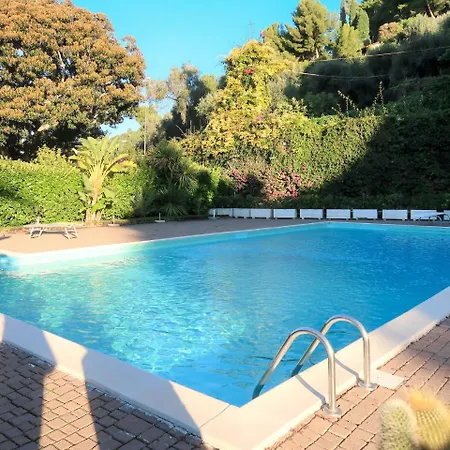 Residenz Il Belvedere 125s * Bordighera